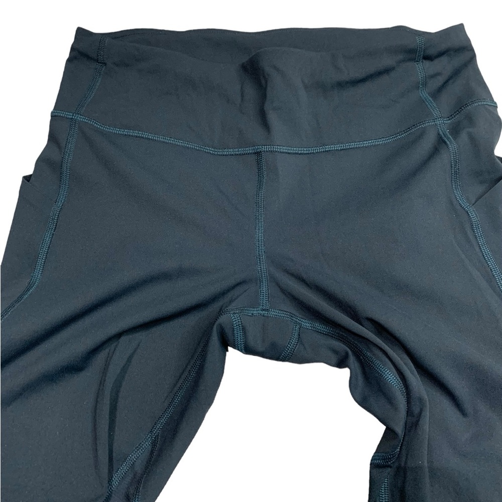 Lululemon Pace Rival Crop *22" Night Diver